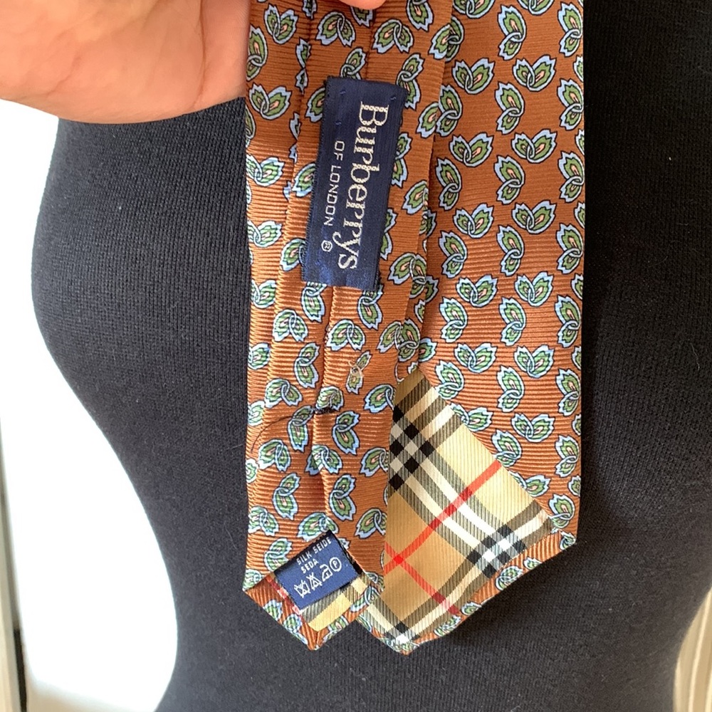 BURBERRYS VNTG TIE - Picture 3 of 5